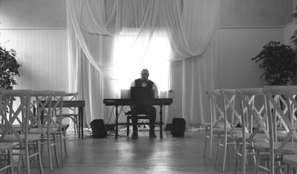 Rob Price Wedding Pianist