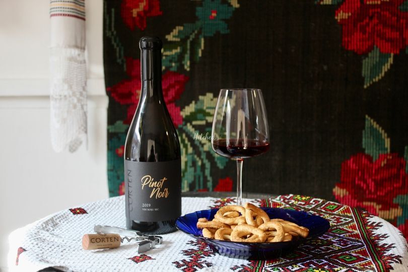 InKnotts Wine Ltd