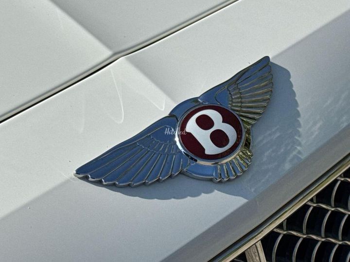 HI FLYER White Bentley flying spur weddings & events car service
