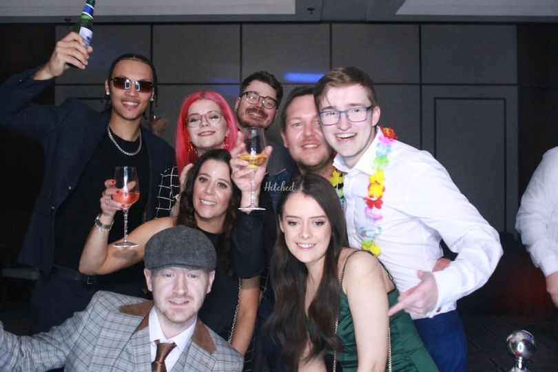 magic mirror party hire wales