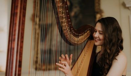 Ruth Lee Harpist