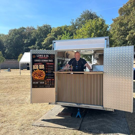 Lewis & Co Street Eats