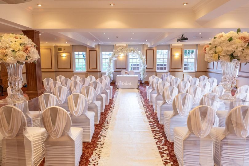 manor-hotel-meriden-wedding-venue-berkswell-west-midlands-hitched