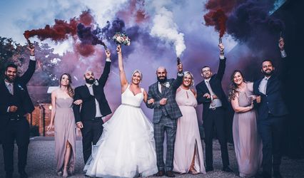 Featherstorm Photography