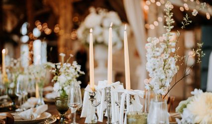 Grey Vine & Co Wedding Flowers