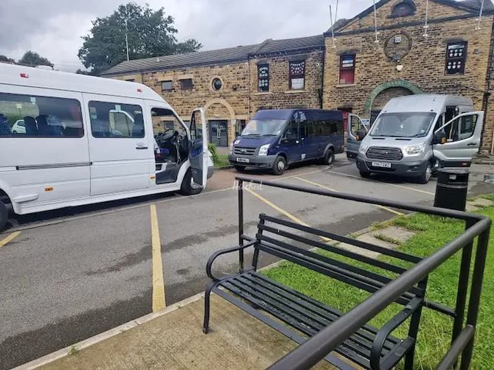 Leeds Minibus Hire