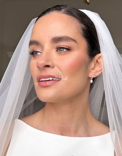 Emily Chantal Makeup