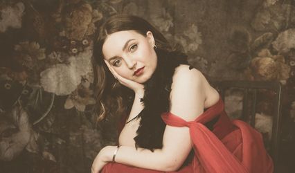 Emily Rose Wedding & Events Singer