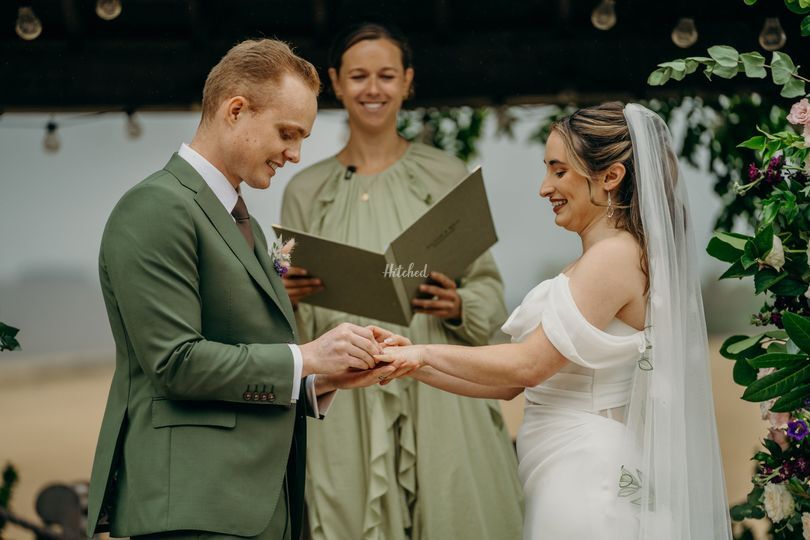 Willow & Wild Weddings