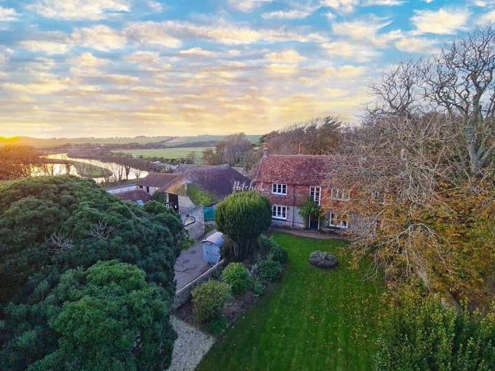 Saltmarsh Farmhouse, a boutique wedding venue set in the Seven Sisters Country Park