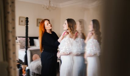 Adele Coxon Makeup Artist & Hair