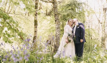 Hilton court weddings