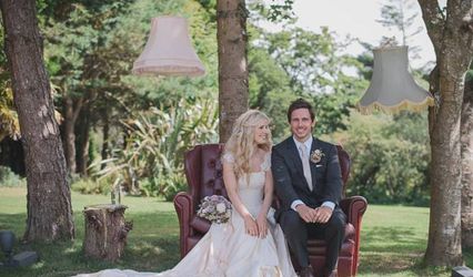 Hilton court weddings
