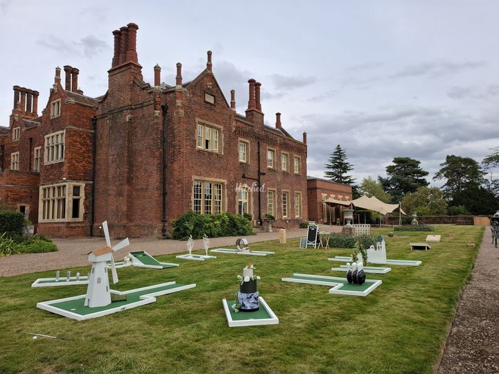 Tee-Party; Mini-Golf & Games Hire