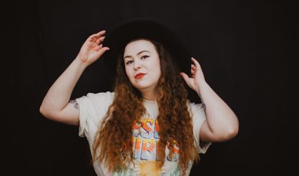 Sam Jayne Singer-Guitarist