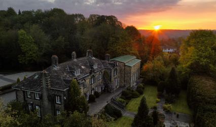 Hoyle Court