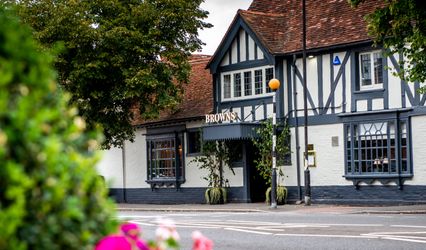 BROWNS BEACONSFIELD