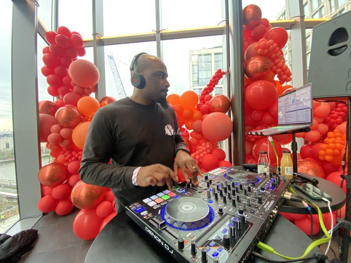 DJ MrBeckz