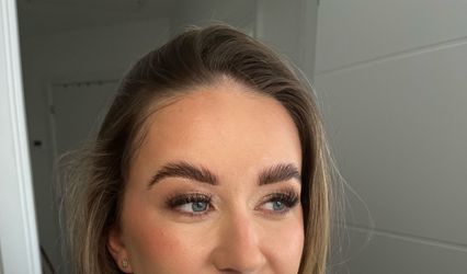 Zoe Grace Makeup