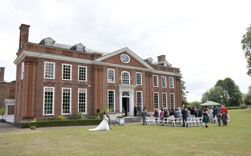 Bradbourne House Wedding Venue West Malling, Kent | hitched.co.uk