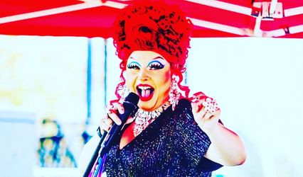 Dixie Normous Drag Artist