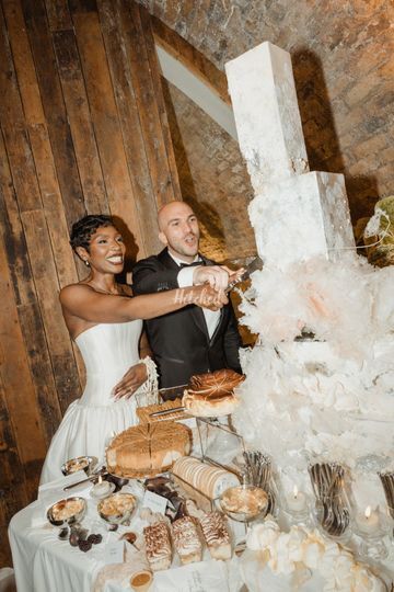 The Indulgent Sugar Plum LTD