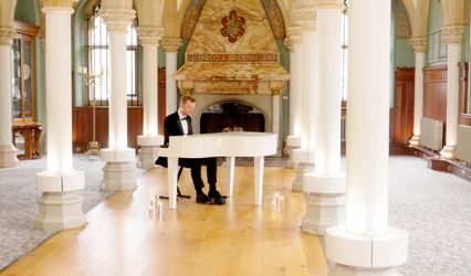 Dan Stokes Piano