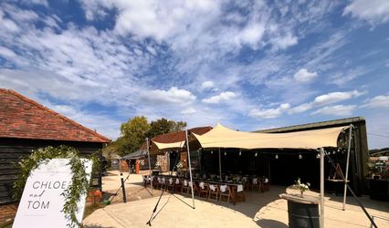 Dropkick Barn Weddings