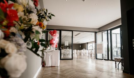 Albert's Restaurant and Bar