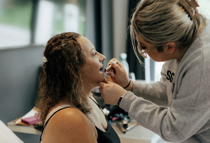 Daisy Evans Makeup Artist