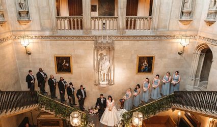 Knots and Nuptials