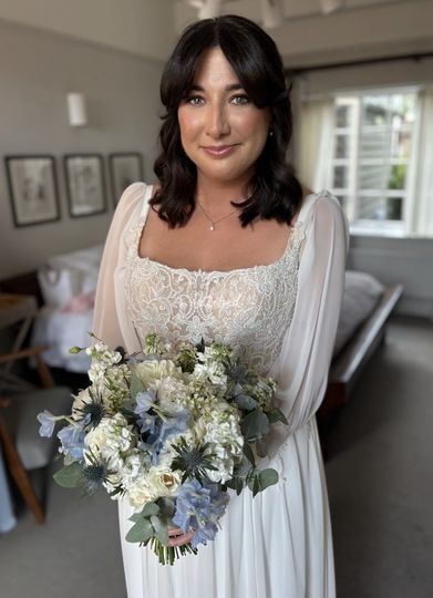 Nicole Leanne Make Up