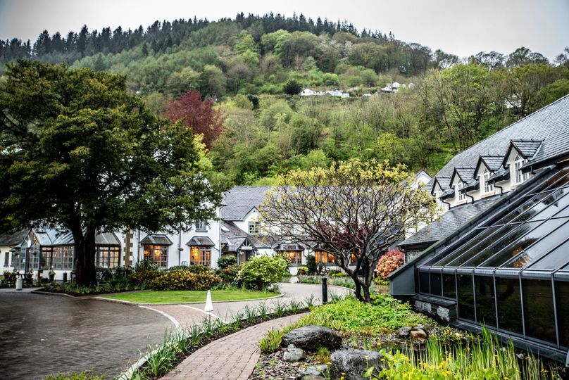 Wild Pheasant Hotel