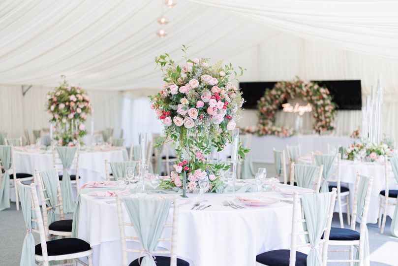 Layes Wedding Stylists