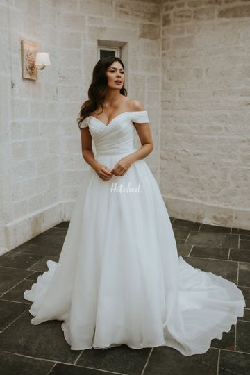 Bella Brides