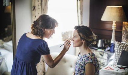Laura Wedding Hair & Makeup