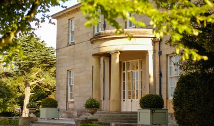 Saltmarshe Hall