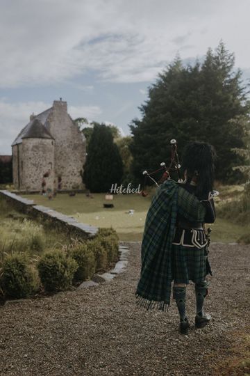 D Semple Consulting - Wedding Planner