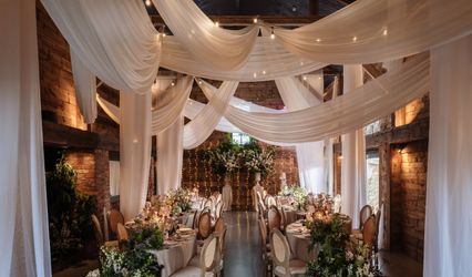 Weddings at Scarlet Hall