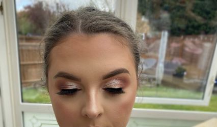 Georgia Dean Make-up