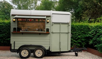 Woody's Mobile Bar