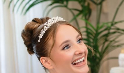 Francesca noelle makeup & hair