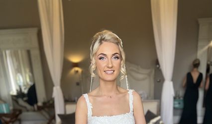 Arianna bowler make up artist