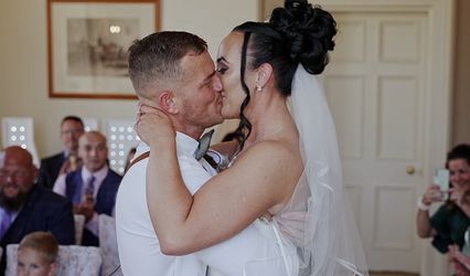 We Are Love - Wedding Films