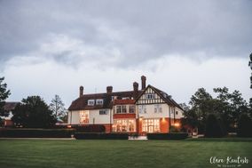 Greenwoods Hotel Spa & Retreat