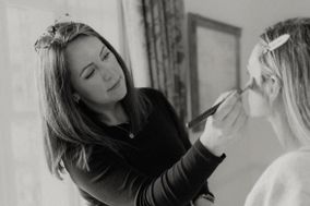 Kathryn Braunton - Bridal Makeup Artist