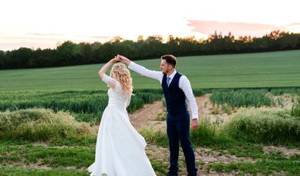 Beckie's Bridal Hair