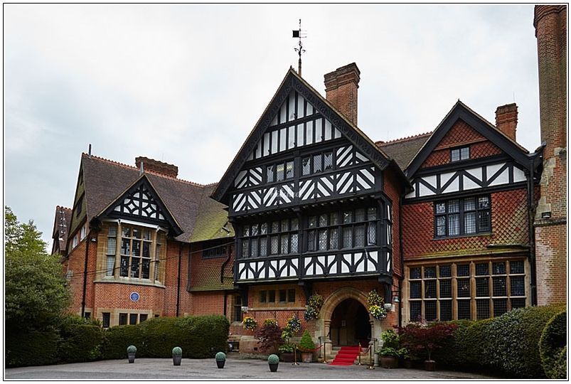 Grim's Dyke Hotel Wedding Venue Harrow Weald, Middlesex | hitched.co.uk