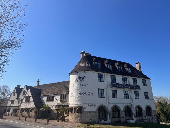 The Bear of Rodborough Hotel