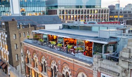 'SMITHS' of Smithfield